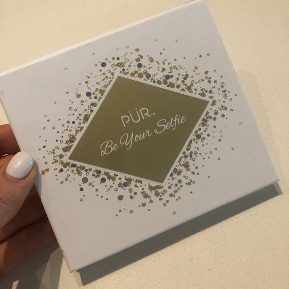 Make up bundle with Longchamp makeup bag - Picture 4 of 12